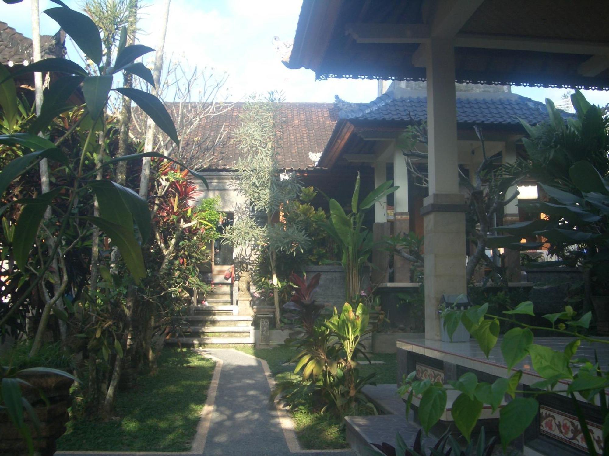 Bagus Homestay Ubud  Exterior photo
